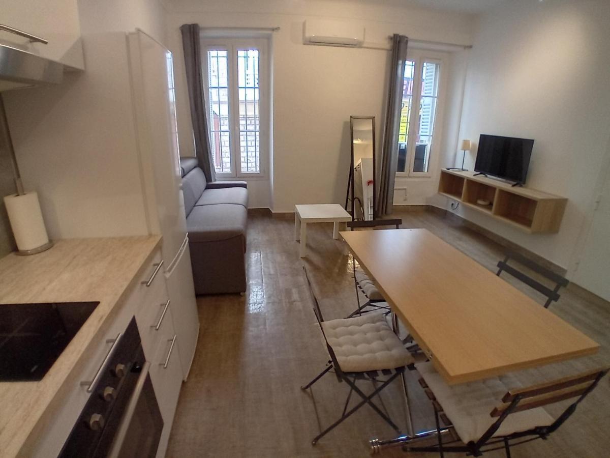 앙티브 11 Rue Vauban 아파트 외부 사진